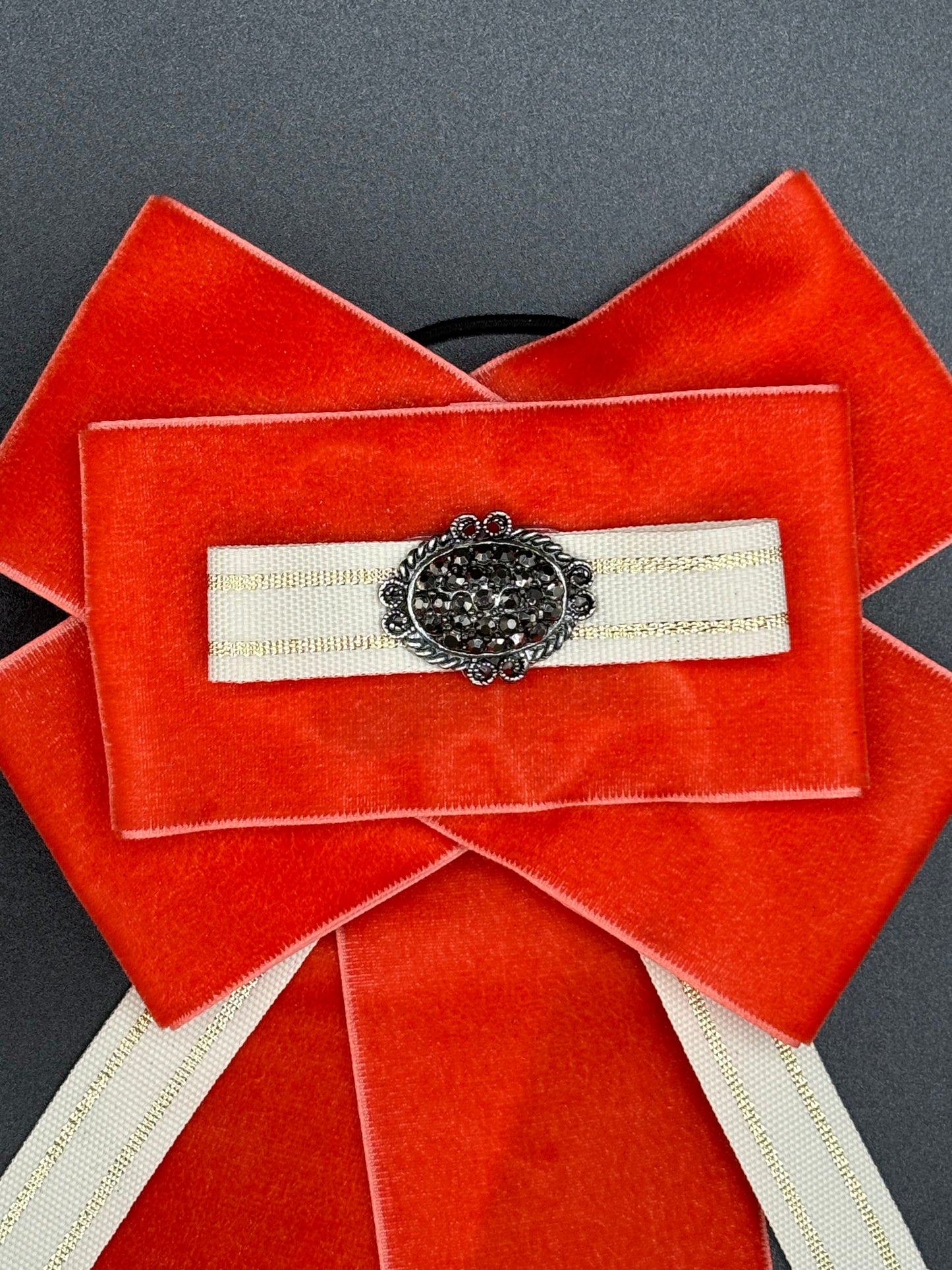 Henriette Show Bows