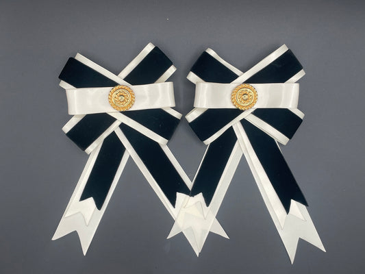 Alessia Show Bows